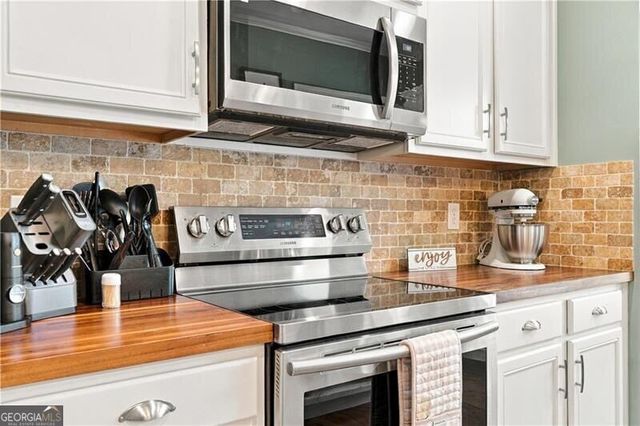 107 Nelson Ridge Drive, Ball Ground, GA 30107