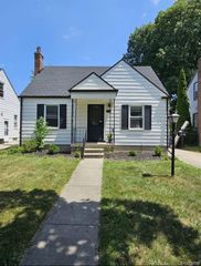 1016 Grove Avenue, Royal Oak, MI 48067