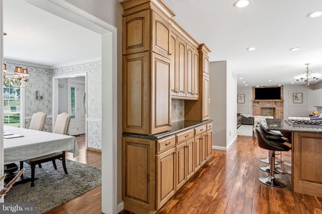 1843 BEACON HILL DR, Dresher, PA 19025