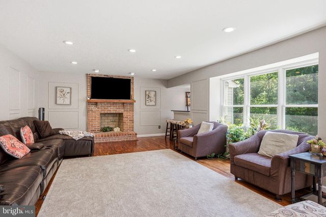 1843 BEACON HILL DR, Dresher, PA 19025
