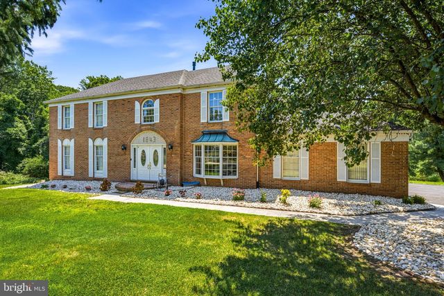 1843 BEACON HILL DR, Dresher, PA 19025