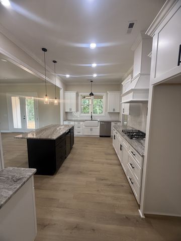 109 Mimi Cir, Pulaski, TN 38478