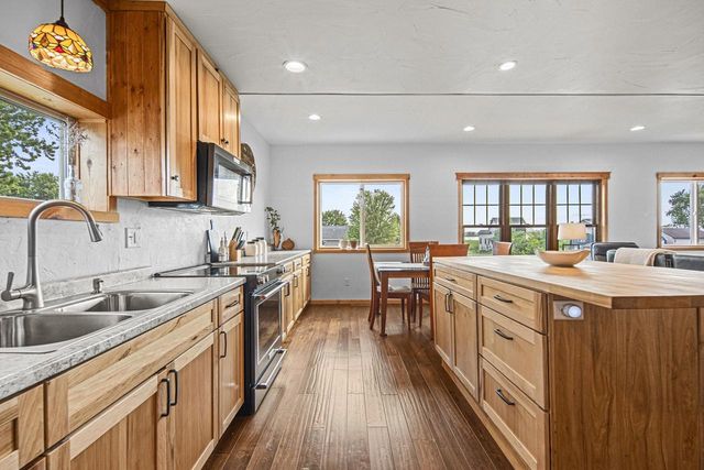 7711 BOOM BAY HEIGHTS ROAD, Larsen, WI 54947