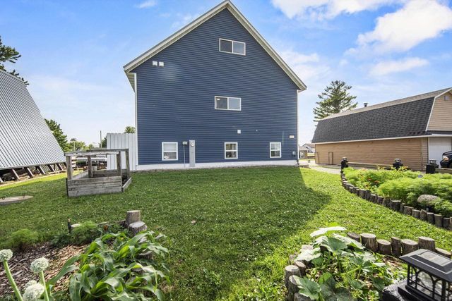 7711 BOOM BAY HEIGHTS ROAD, Larsen, WI 54947