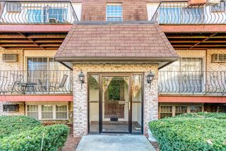 4 Williamsburg Ct 1, Shrewsbury, MA 01545
