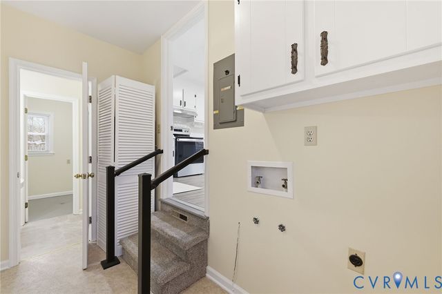 1534 Mount Pleasant Dr, Colonial Heights, VA 23834