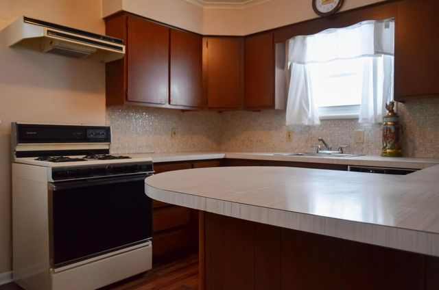 952 Minerva Avenue, Columbus, OH 43229