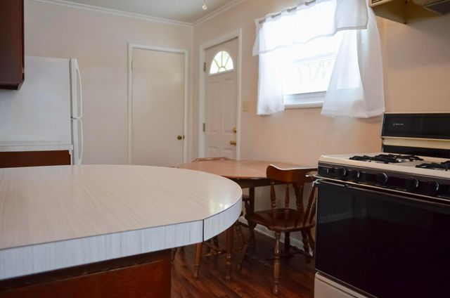 952 Minerva Avenue, Columbus, OH 43229