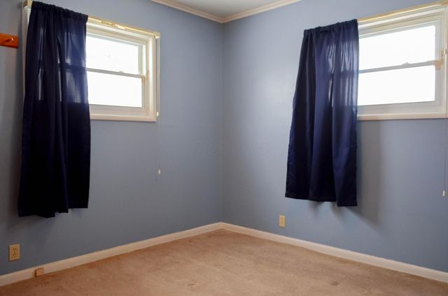 952 Minerva Avenue, Columbus, OH 43229