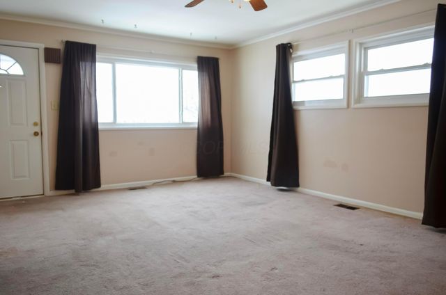 952 Minerva Avenue, Columbus, OH 43229