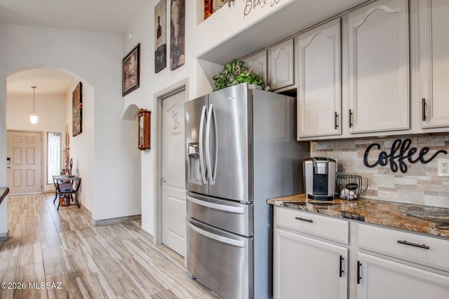 17143 S Golden Sunrise Place, Vail, AZ 85641