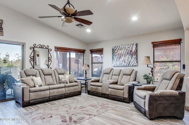 17143 S Golden Sunrise Place, Vail, AZ 85641