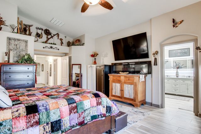 17143 S Golden Sunrise Place, Vail, AZ 85641