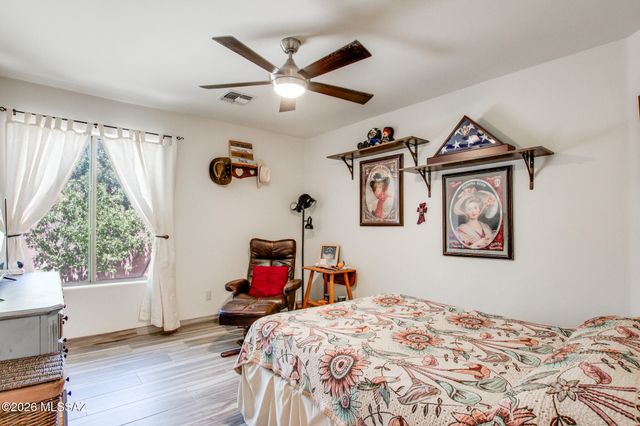 17143 S Golden Sunrise Place, Vail, AZ 85641