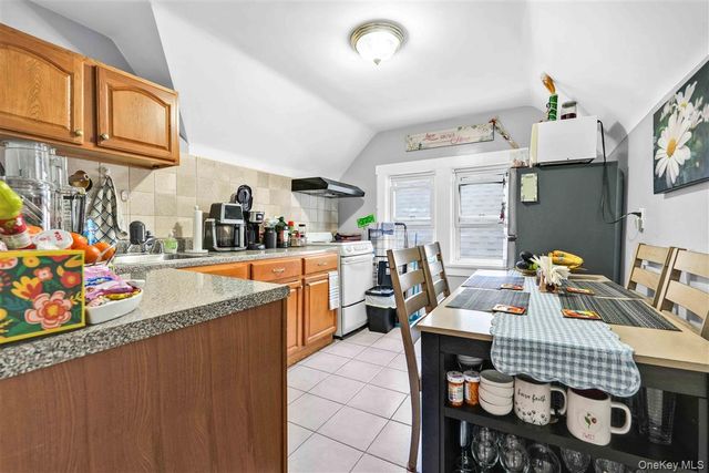 85-29 123rd Street, Kew Gardens, NY 11415