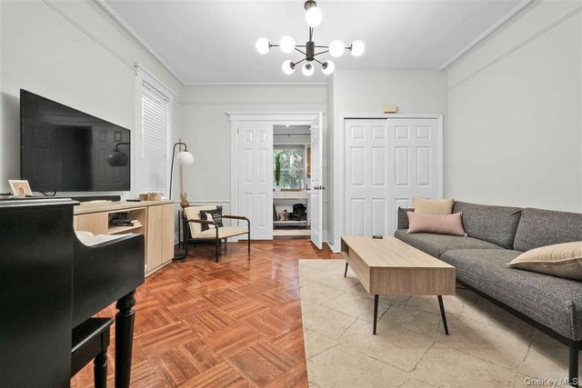 85-29 123rd Street, Kew Gardens, NY 11415