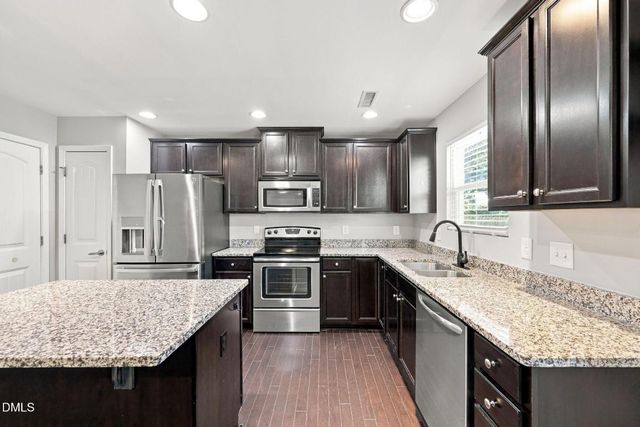 504 Southwick Place, Mebane, NC 27302