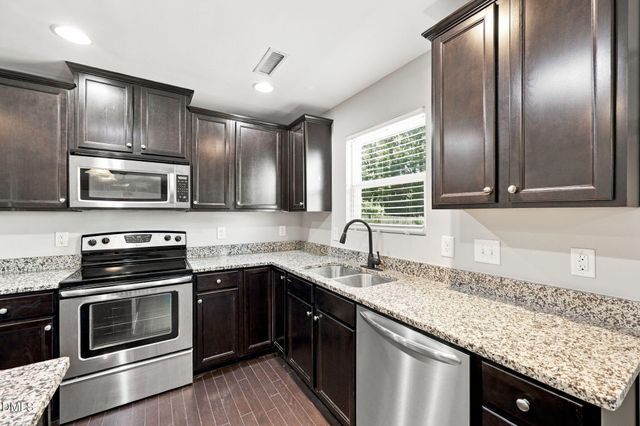 504 Southwick Place, Mebane, NC 27302