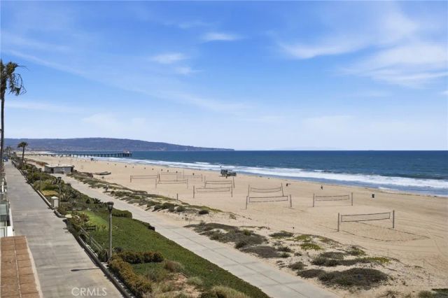 2516 The Strand, Manhattan Beach, CA 90266