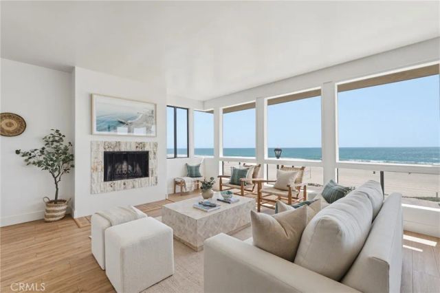 2516 The Strand, Manhattan Beach, CA 90266