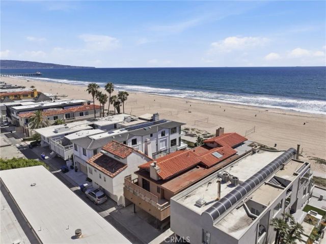 2516 The Strand, Manhattan Beach, CA 90266