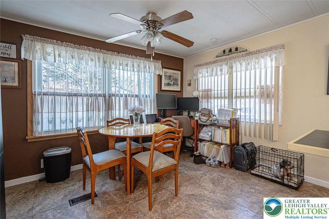 3465 Wolf Pack Drive 162, South Whitehall Twp, PA 18069