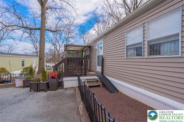 3465 Wolf Pack Drive 162, South Whitehall Twp, PA 18069