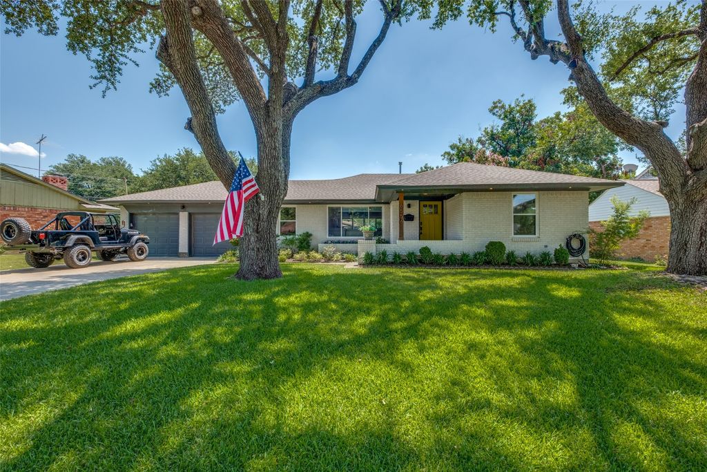 6556 Highgate Lane, Dallas, TX 75214