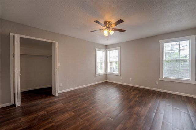 1424 Annapolis Dr, Corpus Christi, TX 78415