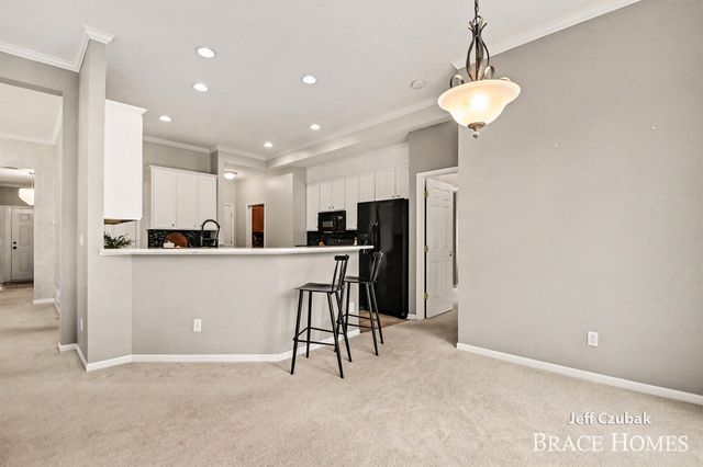 3573 Mill Point Drive Se, City Of Kentwood, MI 49512