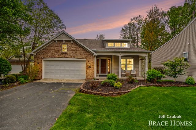 3573 Mill Point Drive Se, City Of Kentwood, MI 49512