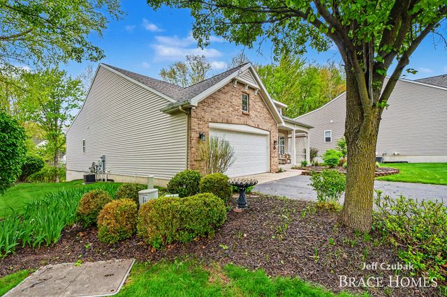 3573 Mill Point Drive Se, City Of Kentwood, MI 49512