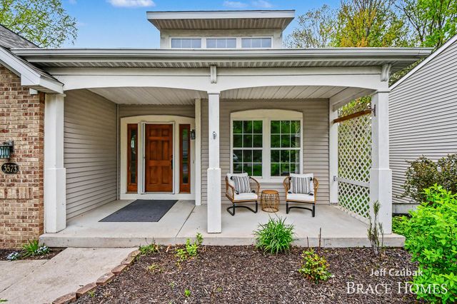 3573 Mill Point Drive Se, City Of Kentwood, MI 49512