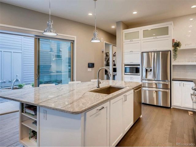 9761 Taylor River Cir, Littleton, CO 80125