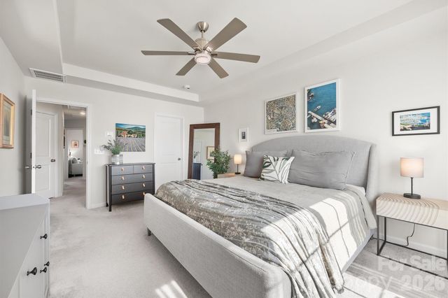 5024 Moss Pine Way, Tega Cay, SC 29708