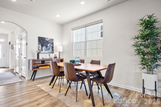 5024 Moss Pine Way, Tega Cay, SC 29708