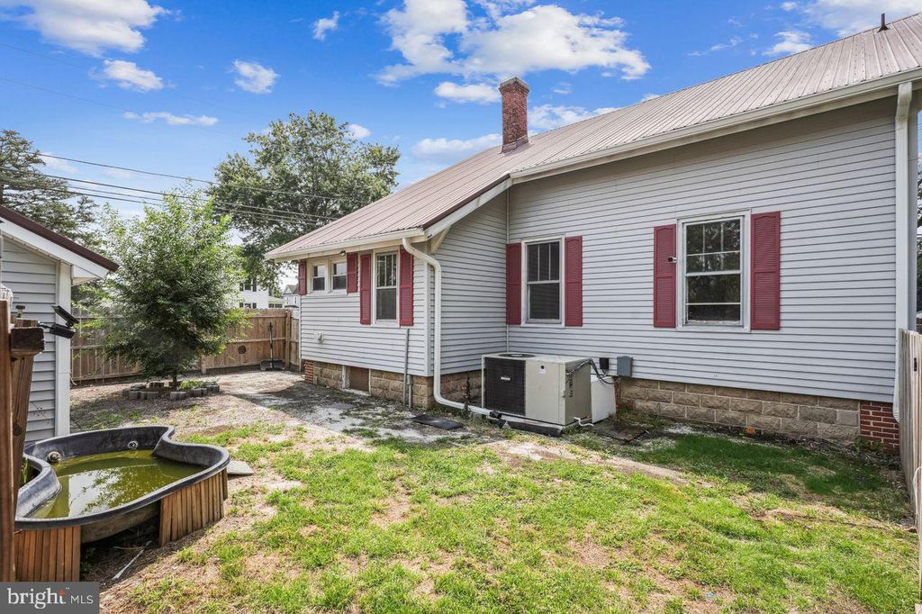 713 E GROVE ST, Delmar, DE 19940