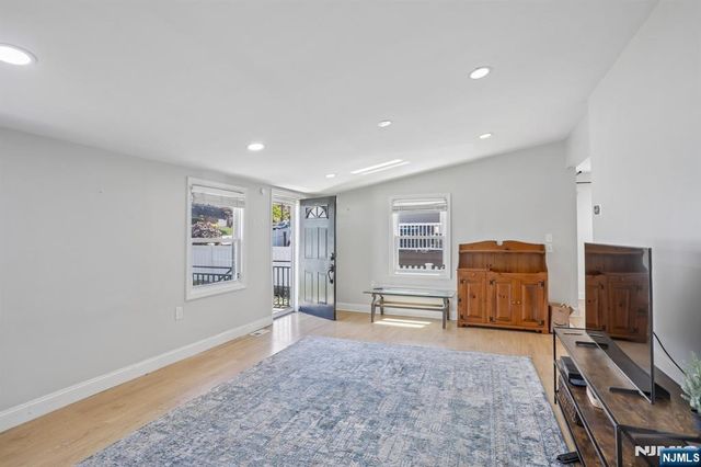 54 Allan Drive, North Arlington, NJ 07031
