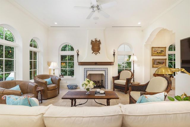 261 Seminole Avenue, Palm Beach, FL 33480