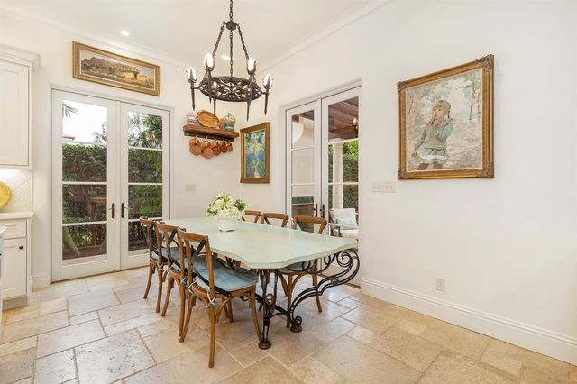 261 Seminole Avenue, Palm Beach, FL 33480