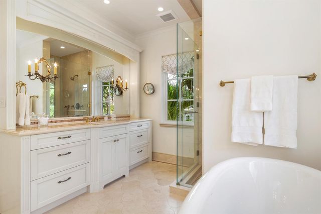 261 Seminole Avenue, Palm Beach, FL 33480