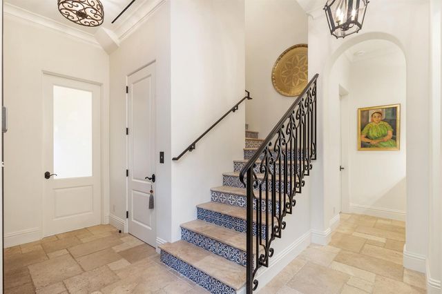 261 Seminole Avenue, Palm Beach, FL 33480