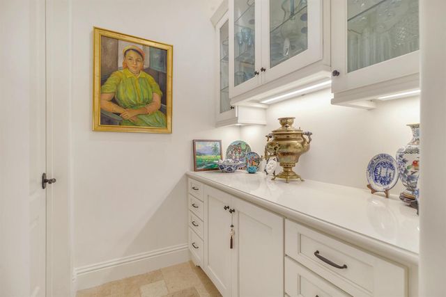 261 Seminole Avenue, Palm Beach, FL 33480