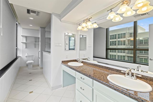 5150 Hidalgo Street 501, Houston, TX 77056
