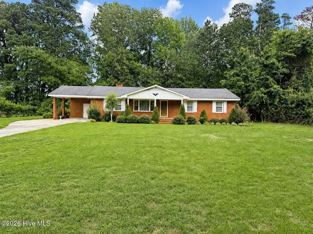 201 Forest Drive, La Grange, NC 28551