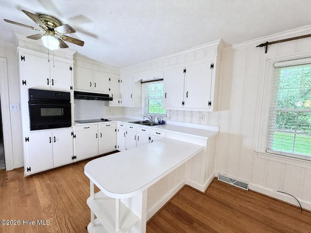 201 Forest Drive, La Grange, NC 28551