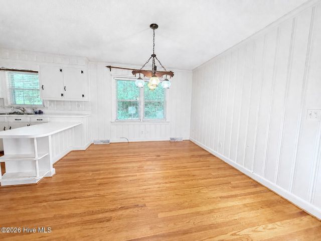 201 Forest Drive, La Grange, NC 28551