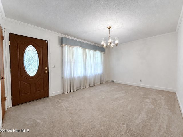201 Forest Drive, La Grange, NC 28551