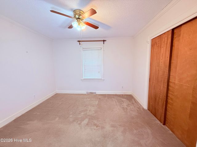 201 Forest Drive, La Grange, NC 28551