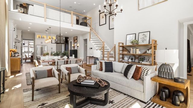 83 Kestrel Heights 45, Plymouth, MA 02360